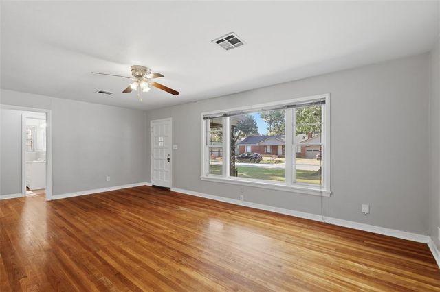 1207 Huntington Way, Norman, OK 73069
