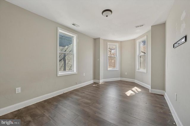 2544 TURNER ST, Philadelphia, PA 19121
