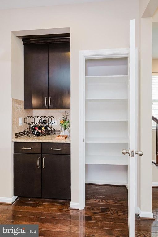 Image 18 of property listing at 323 PALADIUM CT, Owings Mills, MD 21117