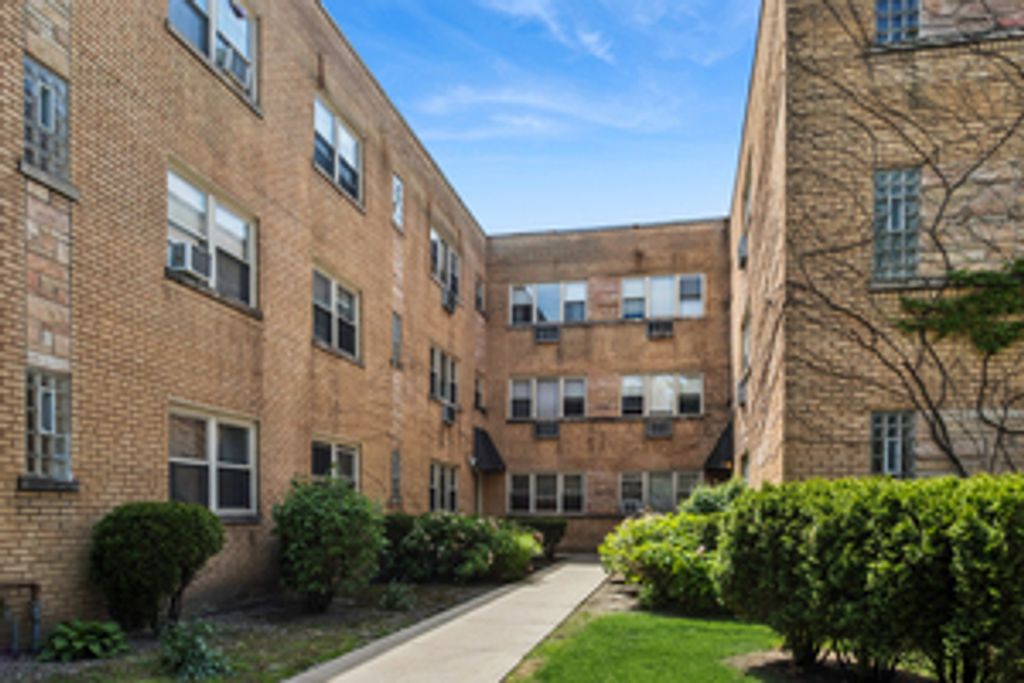 1711 W Estes Avenue 1S, Chicago, IL 60626