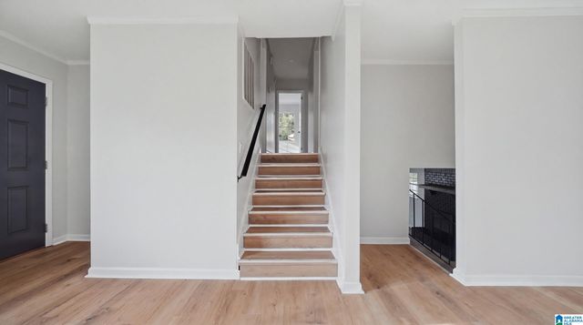 1415 CREEKWOOD CIRCLE, Birmingham, AL 35235