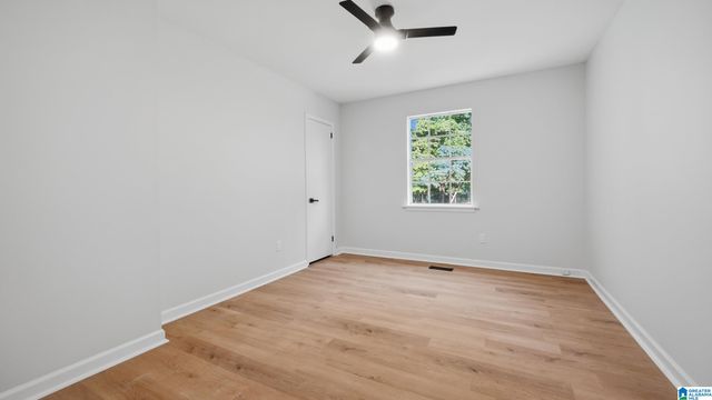 1415 CREEKWOOD CIRCLE, Birmingham, AL 35235