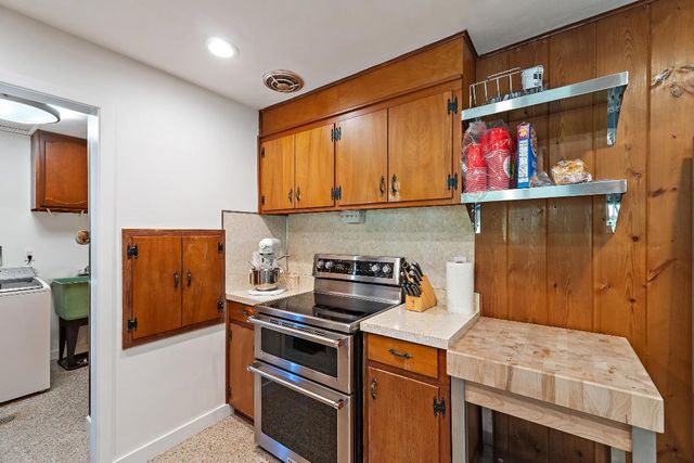 800 Anita Street S, Fort Pierce, FL 34982