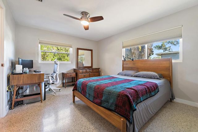 800 Anita Street S, Fort Pierce, FL 34982