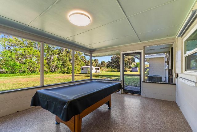 800 Anita Street S, Fort Pierce, FL 34982