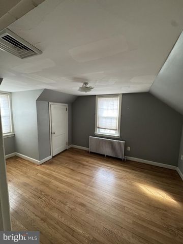 713 PHILLIPS AVE, Wilmington, DE 19809