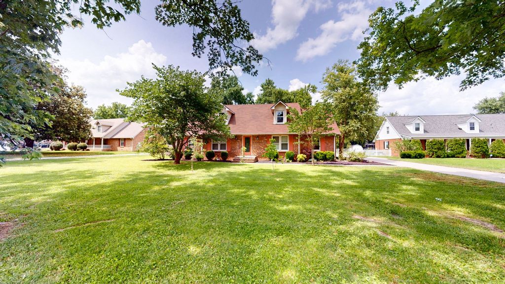 1188 Peebles Dr, Smyrna, TN 37167