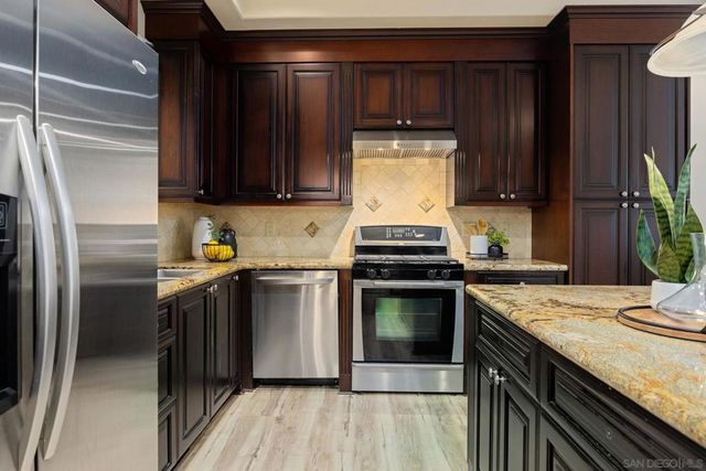 4235 3rd Ave. 5, San Diego, CA 92103