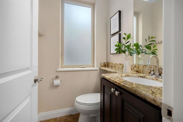 4235 3rd Ave. 5, San Diego, CA 92103