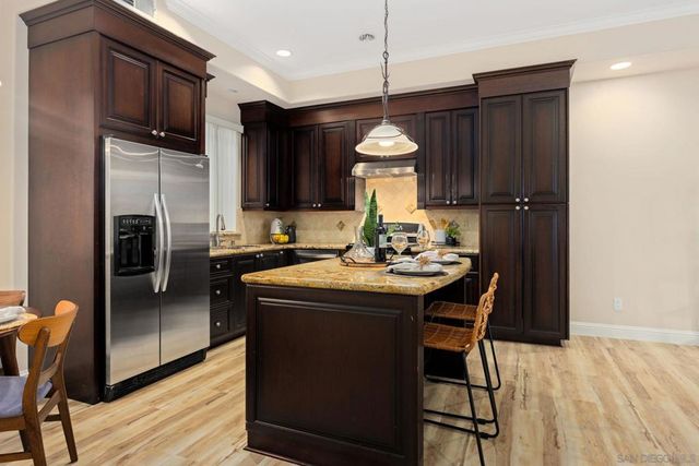 4235 3rd Ave. 5, San Diego, CA 92103