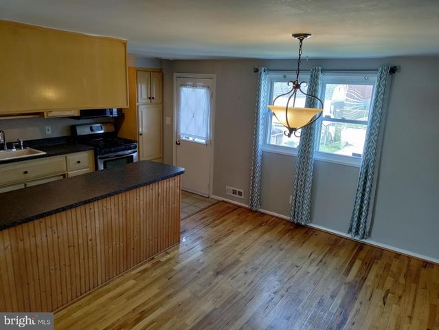 7862 KENTLEY RD, Baltimore, MD 21222