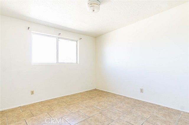 25498 dayton ave, Barstow, CA 92311