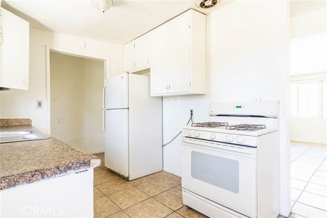 25498 dayton ave, Barstow, CA 92311