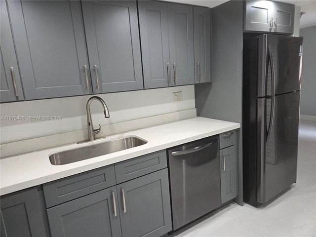 506 NW 87th Ave 112, Miami, FL 33172