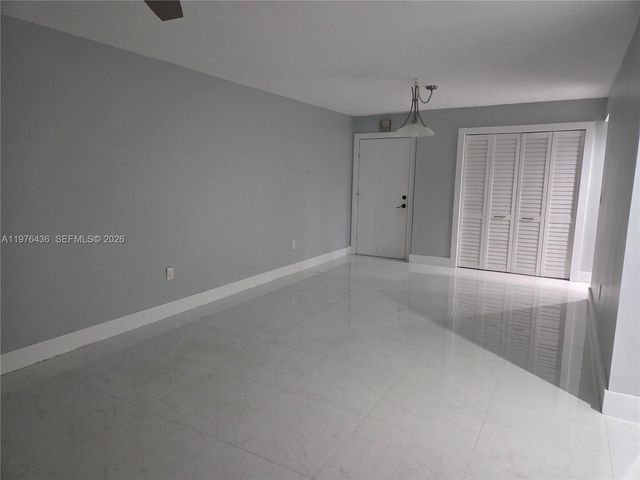 506 NW 87th Ave 112, Miami, FL 33172