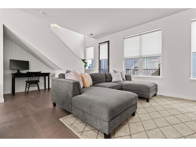 8711 E Hampden Ave 13, Denver, CO 80231