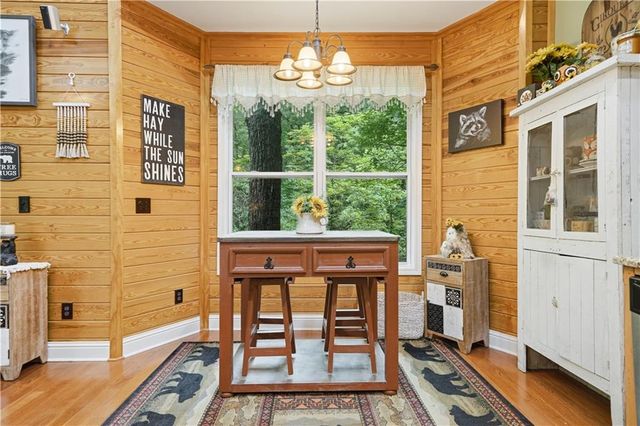 210 Morse Elm Loop, Waleska, GA 30183
