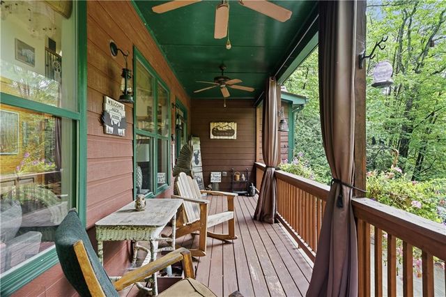 210 Morse Elm Loop, Waleska, GA 30183