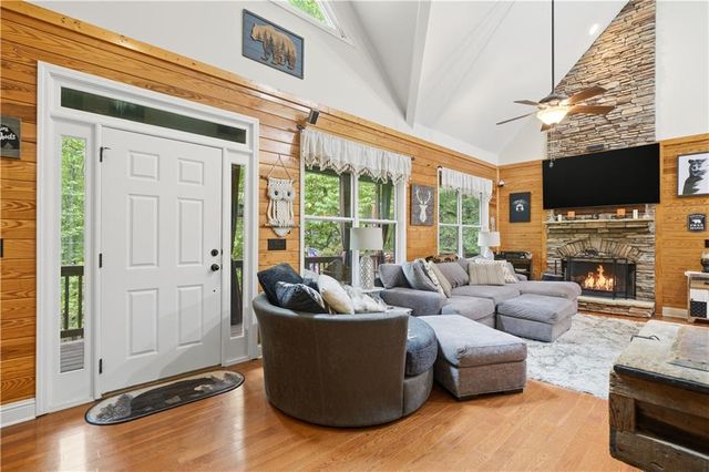 210 Morse Elm Loop, Waleska, GA 30183