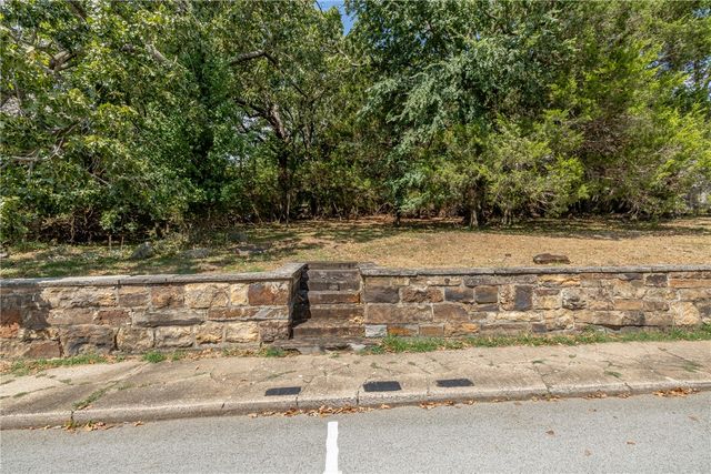 Lot 4, W Mt. Nord Street, Fayetteville, AR 72703