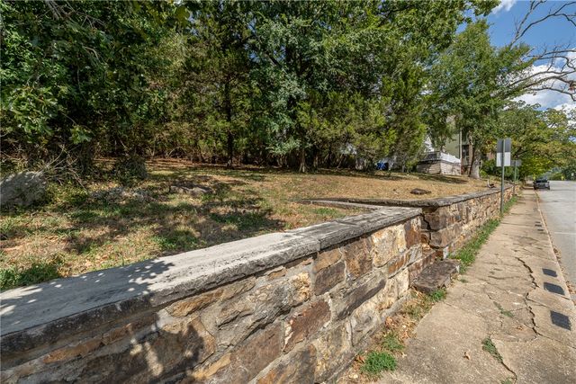 Lot 4, W Mt. Nord Street, Fayetteville, AR 72703