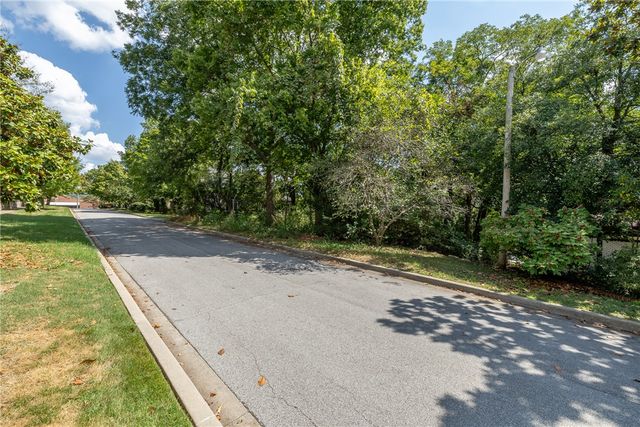 Lot 4, W Mt. Nord Street, Fayetteville, AR 72703