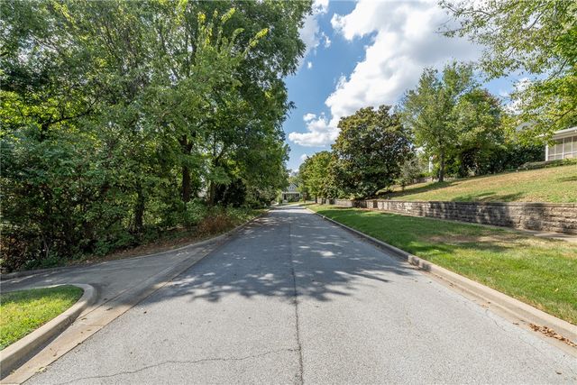 Lot 4, W Mt. Nord Street, Fayetteville, AR 72703