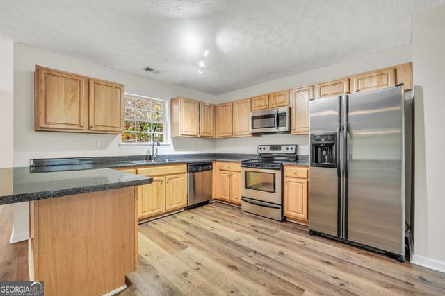 1512 Lincoln Terrace, Mcdonough, GA 30252