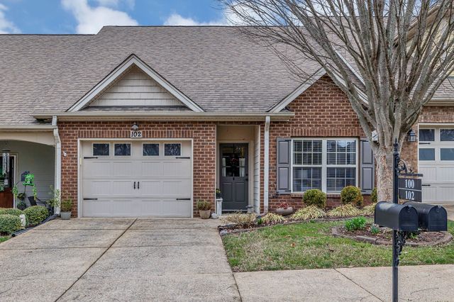 102 Westview Dr, Spring Hill, TN 37174
