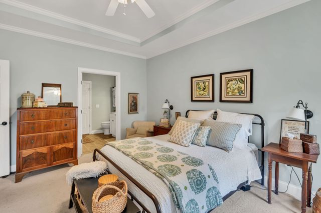 102 Westview Dr, Spring Hill, TN 37174