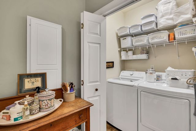 102 Westview Dr, Spring Hill, TN 37174