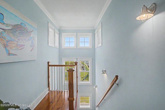 142 Fifth Avenue, Pass Christian, MS 39571