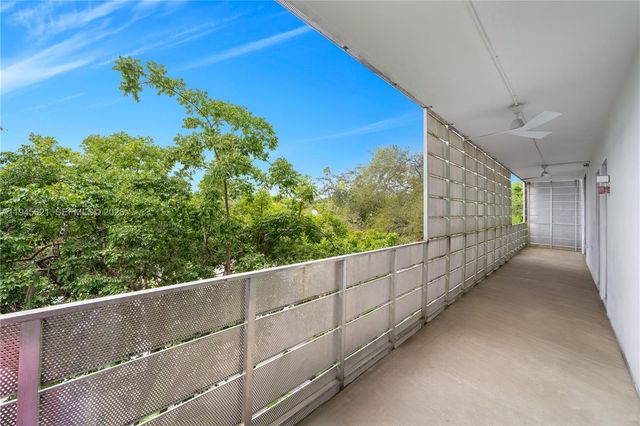 1700 Meridian Ave 306, Miami Beach, FL 33139