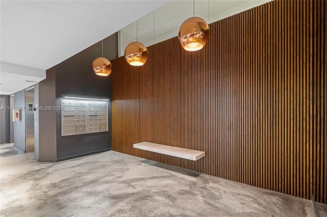 1700 Meridian Ave 306, Miami Beach, FL 33139