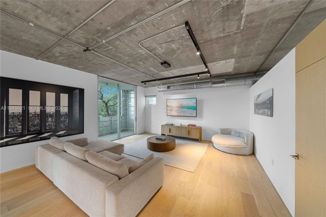 1700 Meridian Ave 306, Miami Beach, FL 33139