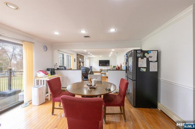 81 Crescent Avenue, Mahwah, NJ 07430