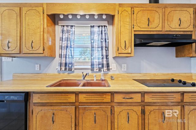 236 Beacon Lane, Atmore, AL 36502