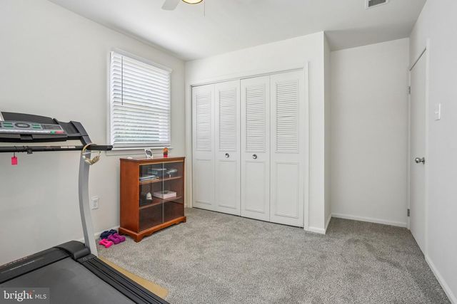 6 WOODLAND AVE, Medford, NJ 08055