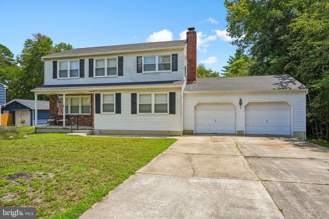 6 WOODLAND AVE, Medford, NJ 08055