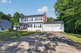6 WOODLAND AVE, Medford, NJ 08055