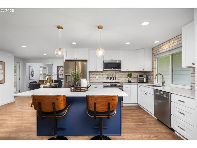 2740 LANCASTER St, West Linn, OR 97068