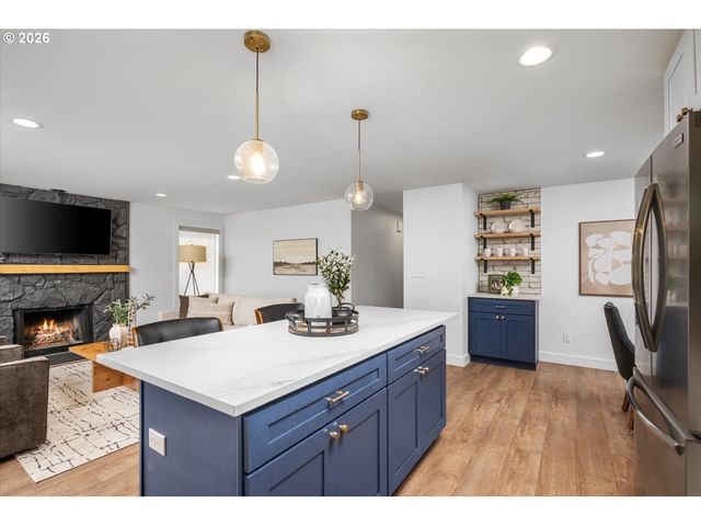 2740 LANCASTER St, West Linn, OR 97068