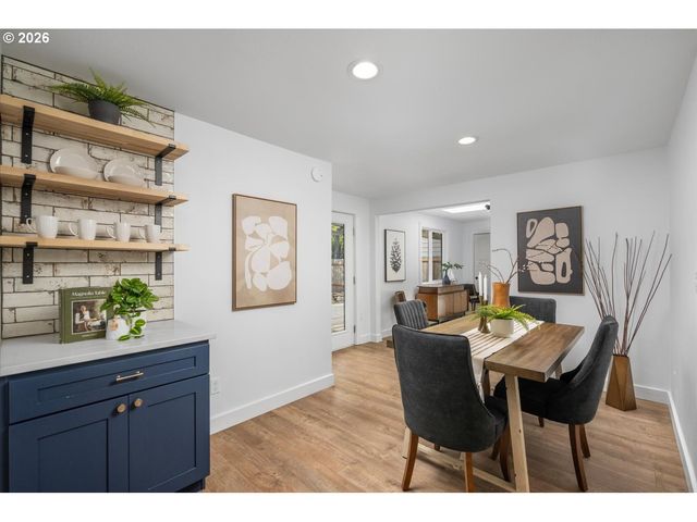 2740 LANCASTER St, West Linn, OR 97068