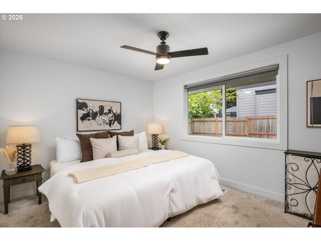 2740 LANCASTER St, West Linn, OR 97068