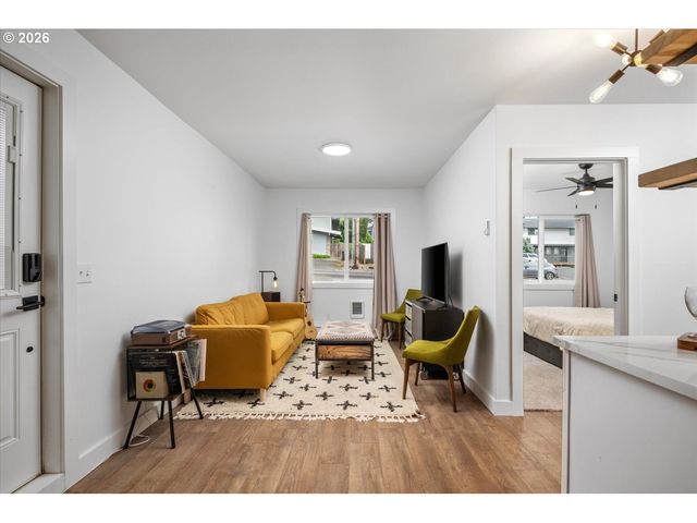2740 LANCASTER St, West Linn, OR 97068