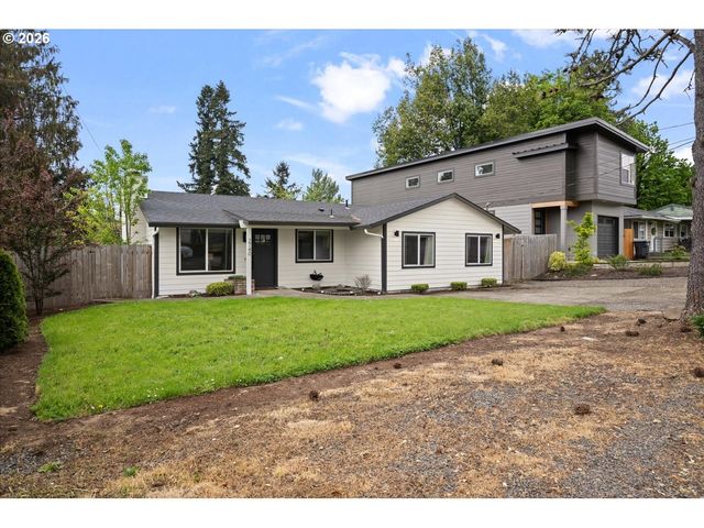 2740 LANCASTER St, West Linn, OR 97068