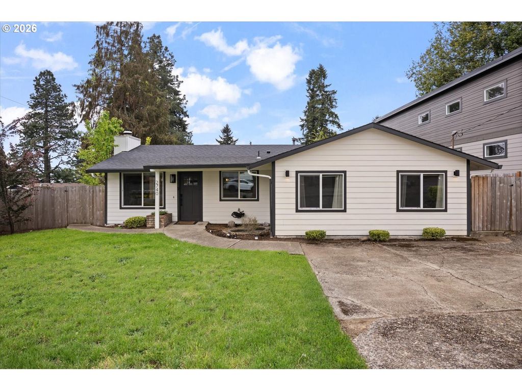2740 LANCASTER St, West Linn, OR 97068