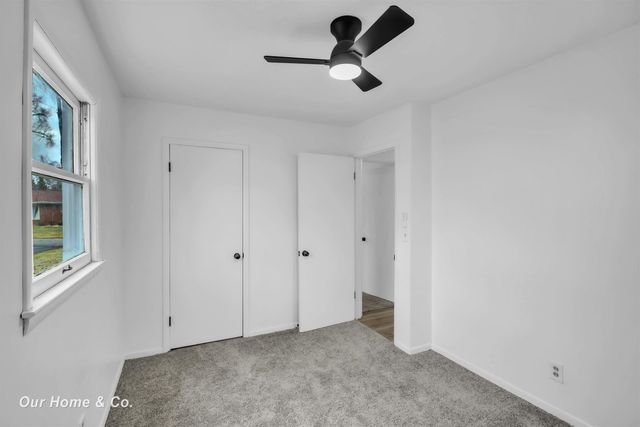 4637 S Gregory Street, Buena Vista Twp, MI 48601