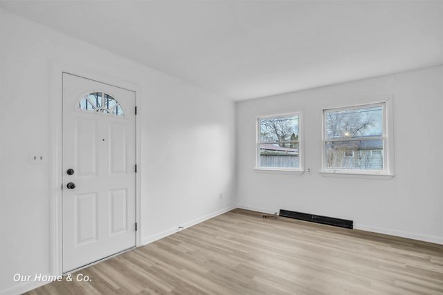 4637 S Gregory Street, Buena Vista Twp, MI 48601