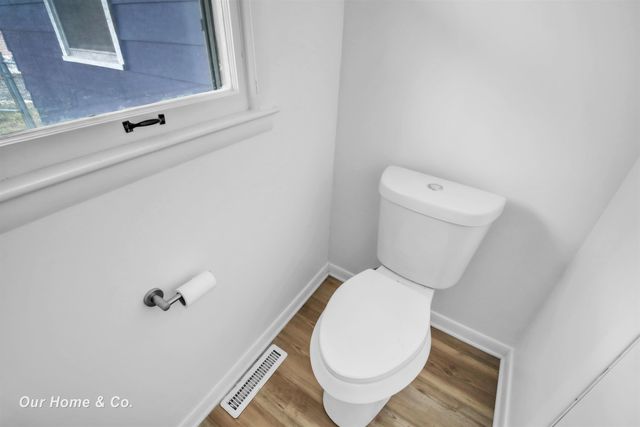 4637 S Gregory Street, Buena Vista Twp, MI 48601